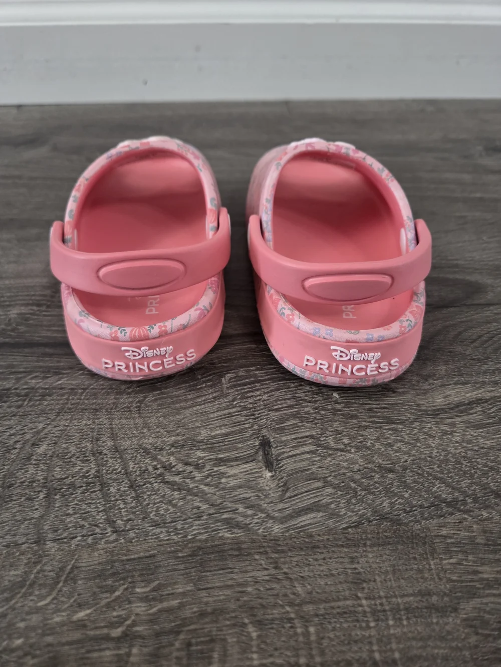 Disney Princess Girls Toddler Sandals Size 8